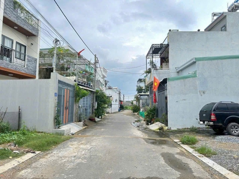 ĐẤT SỔ RIÊNG 74M2 KDC P HÓA AN - 1TY790