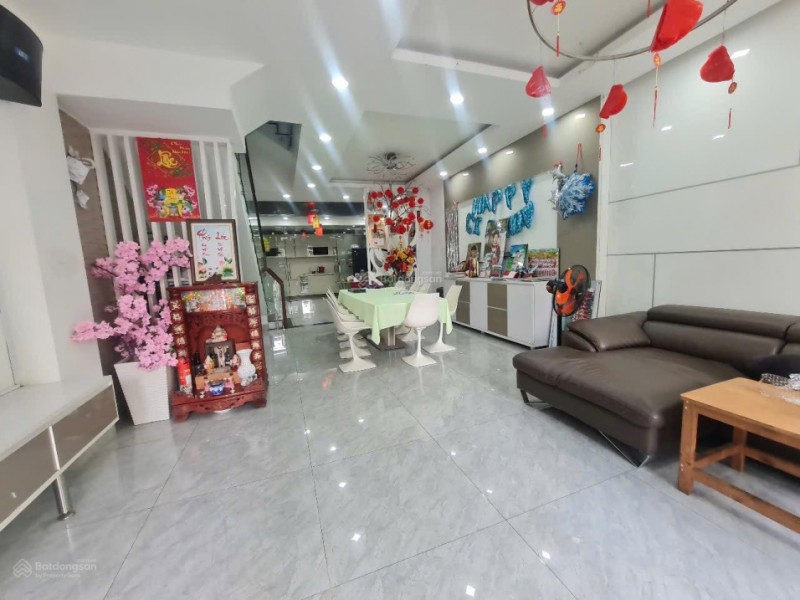 Bán nhà 4 tầng (5*19m) KDC cao cấp Dương Hồng Xã Bình Hưng, Bình Chánh, cạnh bến xe quận 8-nhỉnh 10