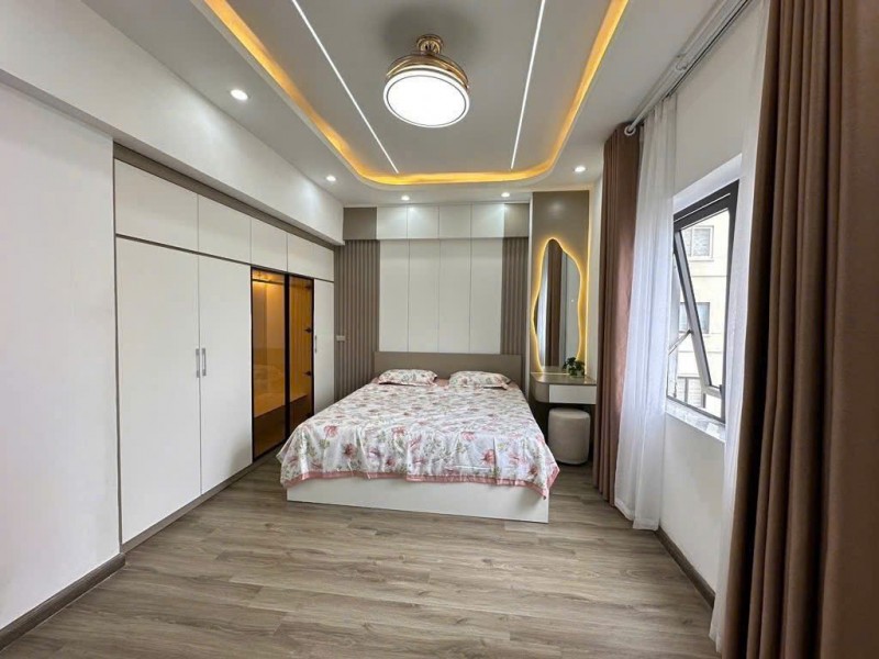 Bán chung cư lô góc 3 ngủ - CT5 - DN3 Mỹ Đình - Full nội thất