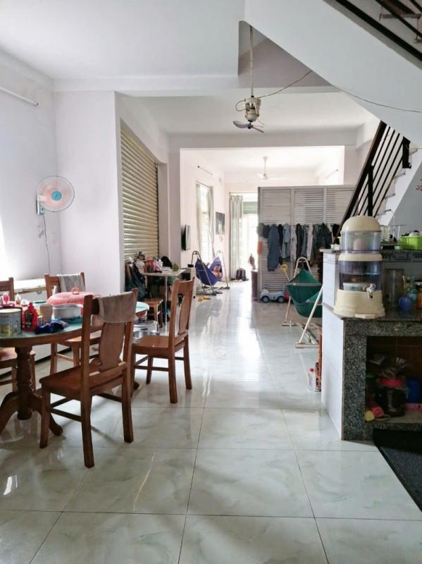 Bán nhà 3 tầng, 140m², 6.55  tỷ, Q.9, Long Thạnh Mỹ