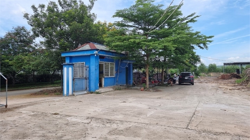 XT888 nhà xưởng sản xuất ổn định lâu dài phục vụ đa ngành nghề. trống xưởng giao liền