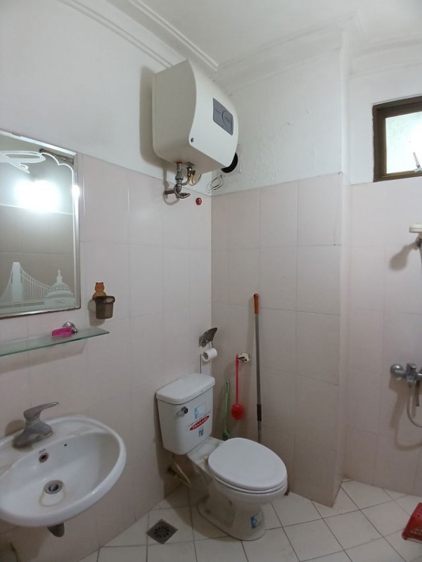 Nhà hiếm Phú Diễn, 30m, 4 tầng, lô góc, đường oto tránh, 3 bước chân ra hồ Phú Diễn