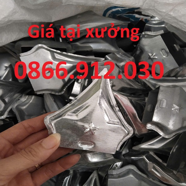 Xưởng sản xuất nắp chụp hàng rào, chông hàng rào sắt hộp giá rẻ