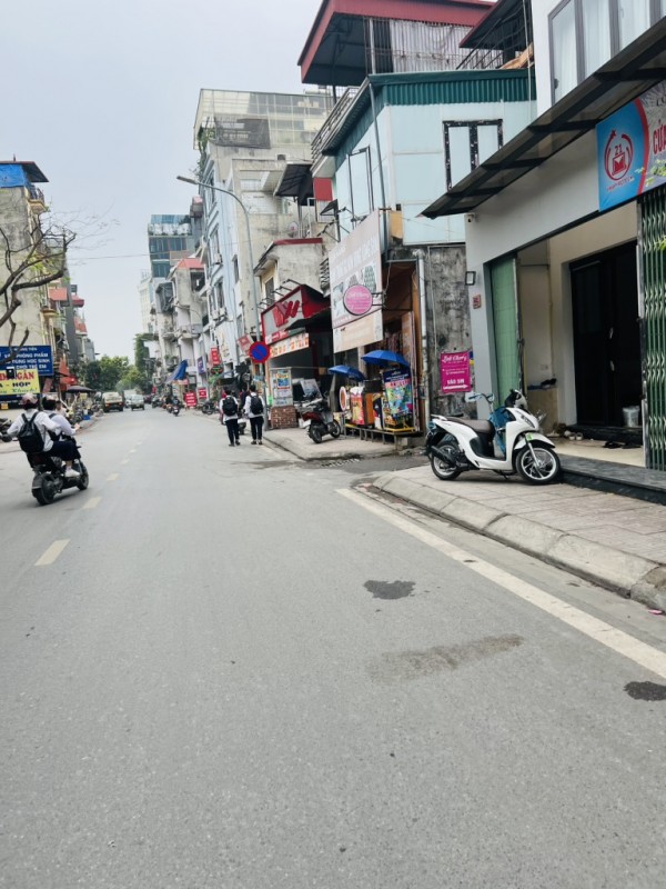 MẶT PHỐ HOÀNG NHƯ TIẾP 22 tỷ 52m MẶT TIỀN 5m LÔ GÓC VỈA HÈ,LONG BIÊN