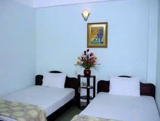 BÁN KHÁCH SẠN Mặt tiền đường Yersin, P. Vạn Thắng, TP. Nha Trang 111.1m² (Ngang 4.94m) Giá bán: 220