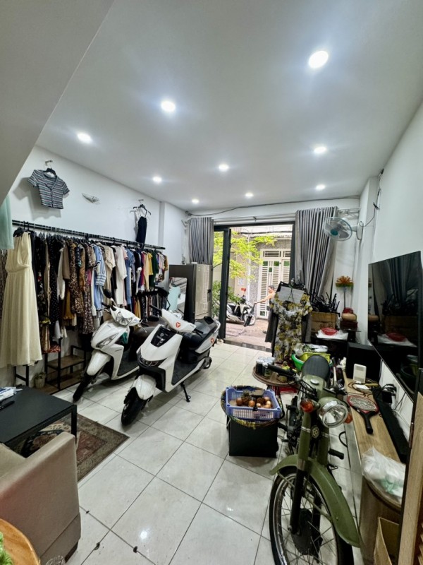 BÁN NHÀ - QUẬN 3 - LÊ VĂN SỸ - 2 TẦNG - 34M2 - HẺM 4M - HẺM THÔNG - NHỈNH 5 TỈ