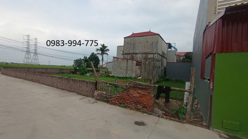 BÁN ĐẤT THỊ TRẤN THỨA, LƯƠNG TÀI. 110M2 * MT 5M * 2,15 TỶ. Ô TÔ TRÁNH, KINH DOANH