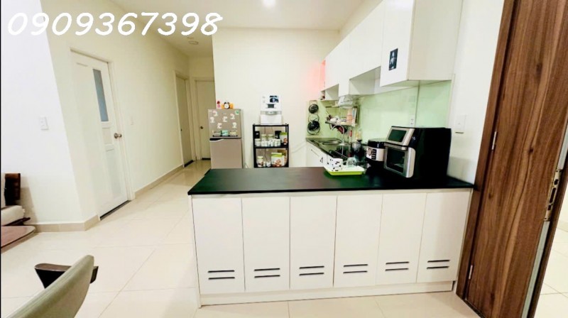 CẦN BÁN GẤP CĂN HỘ CAO CẤP FULL NỘI THẤT - VỊ TRÍ VÀNG, GIÁ TỐT NHẤT KHU VỰC