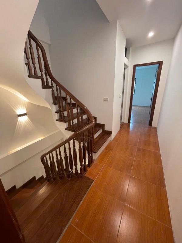 BÁN NHÀ NGUYỄN KHÁNH TOÀN, ÔTÔ ĐỖ CỬA, DÂN XÂY, 2 MẶT THOÁNG, 48M2X 5T CHỈ 12 TỶ
