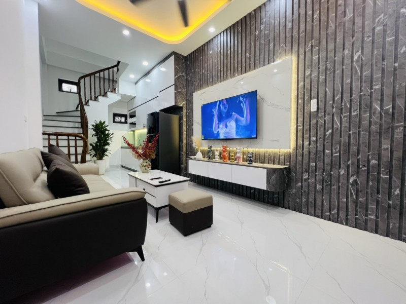 BÁN NHÀ P.GIÁP BÁT, HOÀNG MAI, 10M Ô TÔ, 2 MẶT THOÁNG, 25M2, 5.68TỶ(CTL)