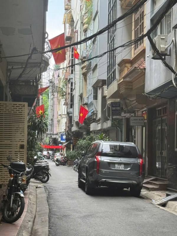 NGUYỄN CHÍ THANH - HUỲNH THÚC KHÁNG - KHU VIP, PHÂN LÔ, HIẾM NHÀ BÁN - 42M2X5T - 18.9 TỶ
