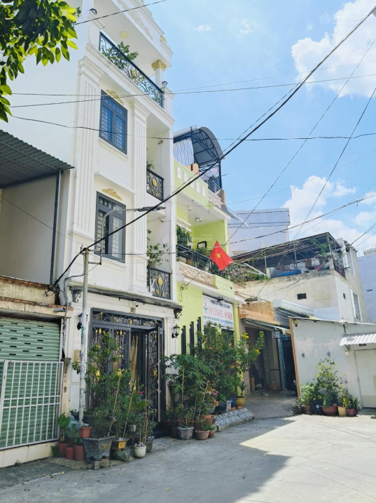 BÁN NHÀ MẶT TIỀN - 4 TẦNG ĐẸP NGANG 4.5M - BÙI MINH TRỰC, QUẬN 8 - NHỈNH 9 TỶ - CHỦ TẶNG NỘI THẤT