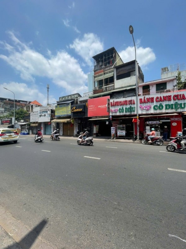 SIÊU MẶT TIỀN VIP KINH DOANH ĐA NGÀNH SẦM UẤT NHẤT ĐƯỜNG NGUYỄN KIỆM PHƯỜNG 4 PHÚ NHUẬN.
+ ĐOẠN HỒ
