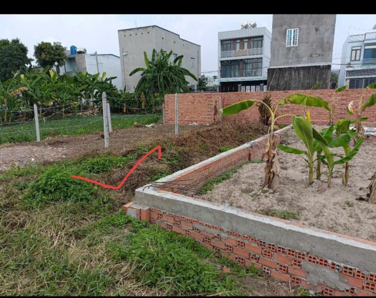 ĐẤT ĐẸP - GIÁ TỐT - Bán GẤP Lô Đất trông cây lâu năm Tại huyện Hóc Môn, TPHCM