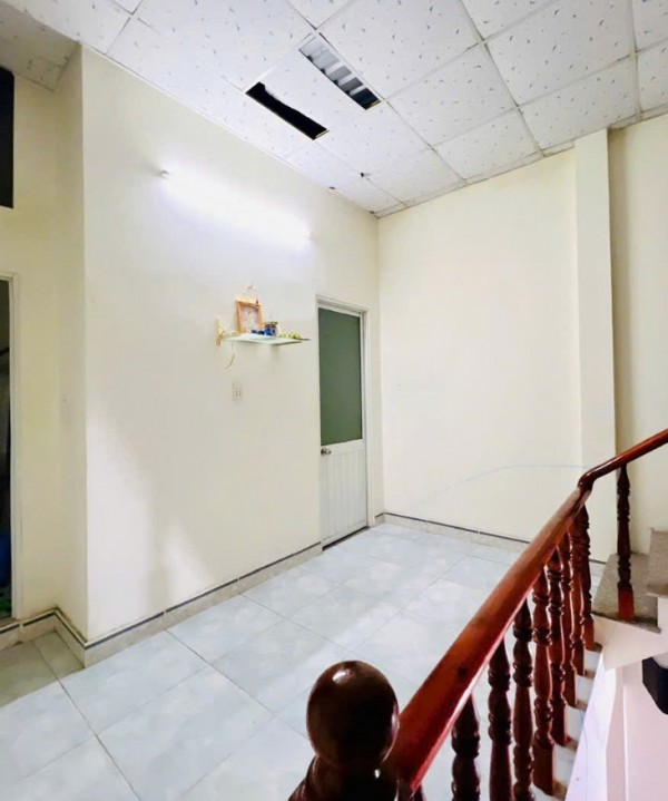 EM CHÍNH CHỦ bán căn NHÀ sổ chung ( có giấy tờ nhà ở hợp pháp + Khu phố Tân Hiệp - phường Tân Bình