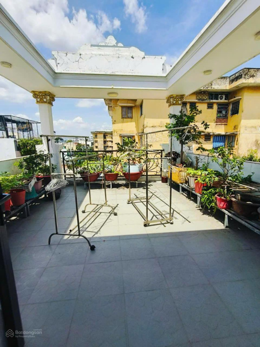 Bán nhà Bùi Minh Trực, căn góc 2 MT hẻm ô tô, 4 tầng (4.6x20m), nhỉnh 6 tỷ