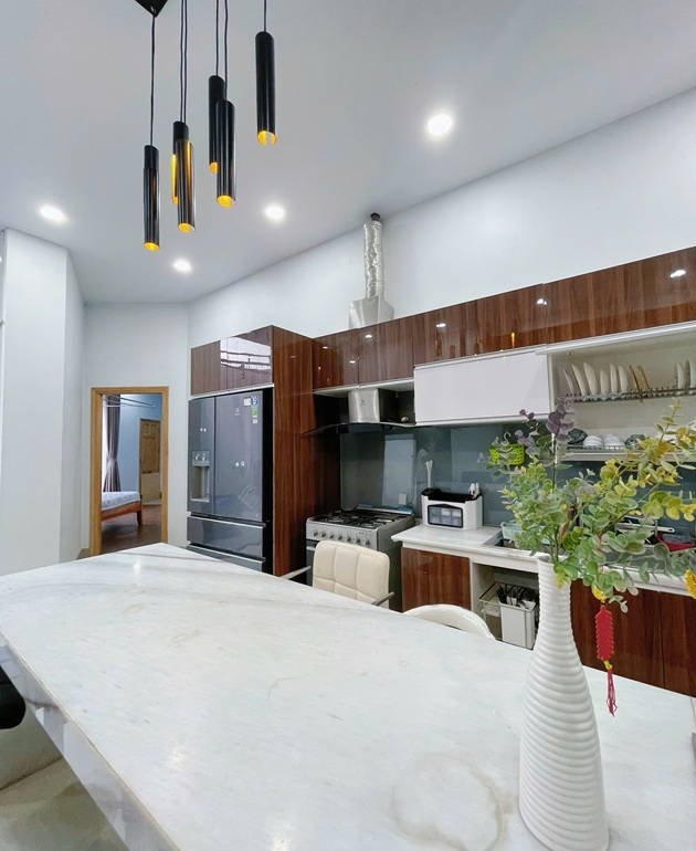 CẦN BÁN GẤP - SIÊU PHẨM CĂN Villa PHAN THIẾT Đường Hải Thượng Lãng Ông, TP. Phan Thiết, Bình Thuận