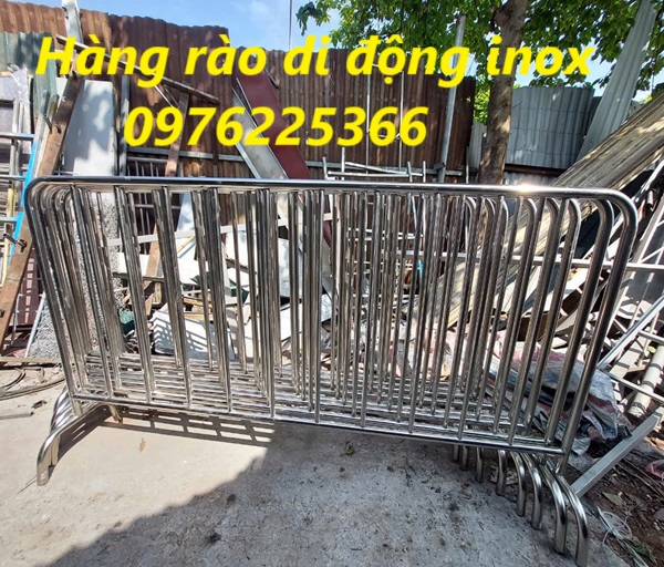 Hàng rào chắn đường di động khổ 1.2m x 2m 