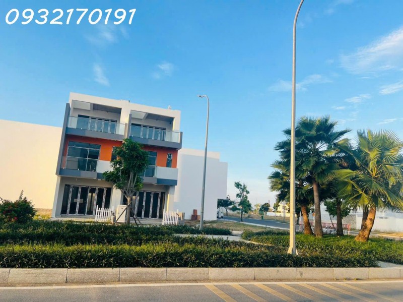 Gói 8- Căn thô gần hồ bơi-gần công viên hoa giấy-MÀ GIÁ CỰC RẺ & ĐẸP ở thị trường