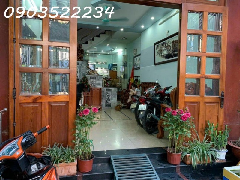 Bán gấp nhà mặt phố 4PN 5WC, 90m2, 9,3 tỷ tại Lã Xuân Oai, Tăng Nhơn Phú A, Q9, HCM