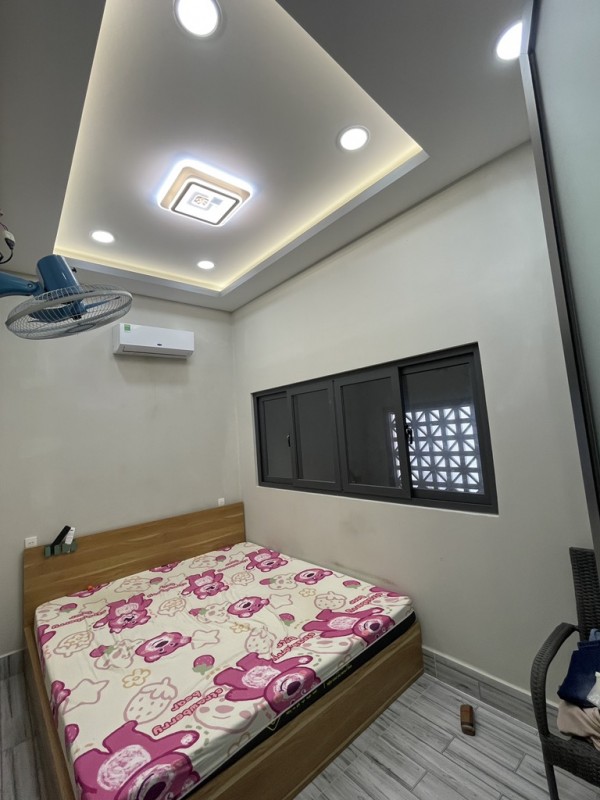 NHÀ MỚI ĐẸP Q6 GIÁP Q5 - 49M - HẺM SẠCH THÔNG THOÁNG - CHỈ NHỈNH 4 TỶ