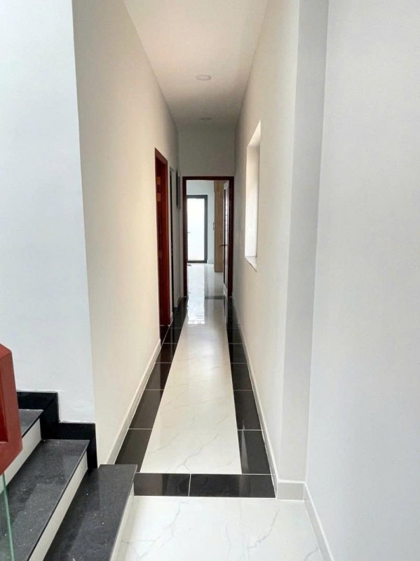 Bán nhà HXH 8m Trịnh Đình Trọng - gần Âu cơ, Lạc Long Quân, 4,8x22m, 3 Tầng, 10,8 tỷ