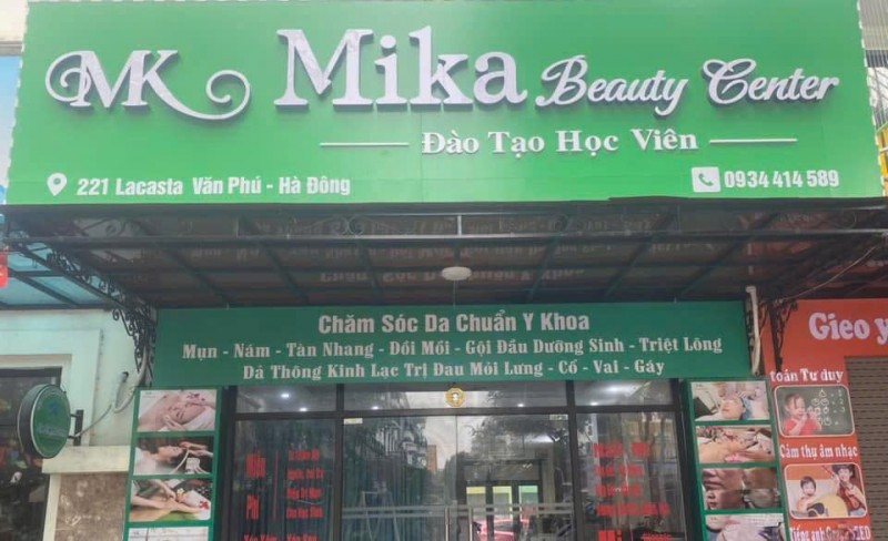 Sang spa tại LK Lacasta ngay chân 10 toà chung cư, nhà 2 mặt tiền 2 đường lớn người qua lại rất sầm