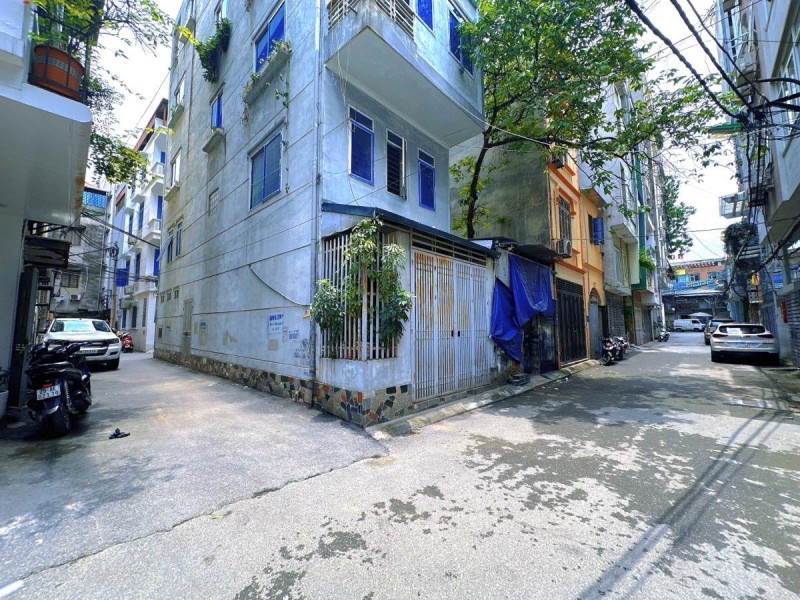BÁN NHÀ PHÂN LÔ 63m2 Hai MẶT TIỀN hơn 6m CẦU GIẤY  5 TẦNG  GIÁ CHỈ 18 TỶ