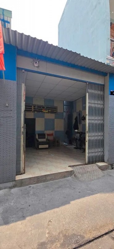Bán gấp nhà nở hậu, đường Song Hành, Trung Mỹ Tây, Quận 12, 77m2 - 4T25, SHR