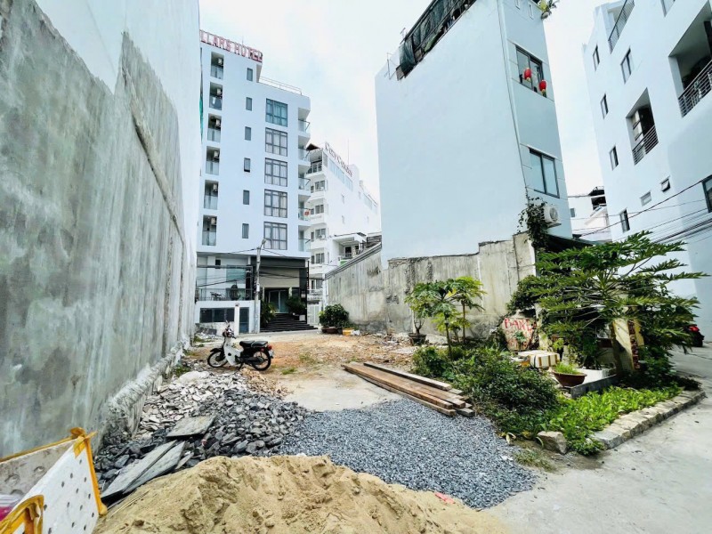 Bán đất phù hợp xây khách sạn, căn hộ khu Tuệ Tĩnh phố Tây Nha Trang.dt 159,1m2 giá bán 22ty270 tr