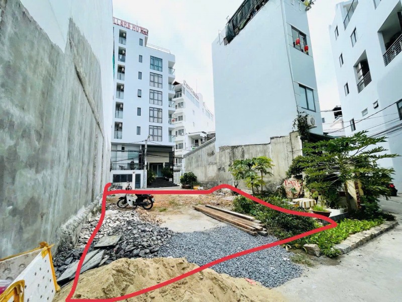 Bán đất phù hợp xây khách sạn, căn hộ khu Tuệ Tĩnh phố Tây Nha Trang.dt 159,1m2 giá bán 22ty270 tr