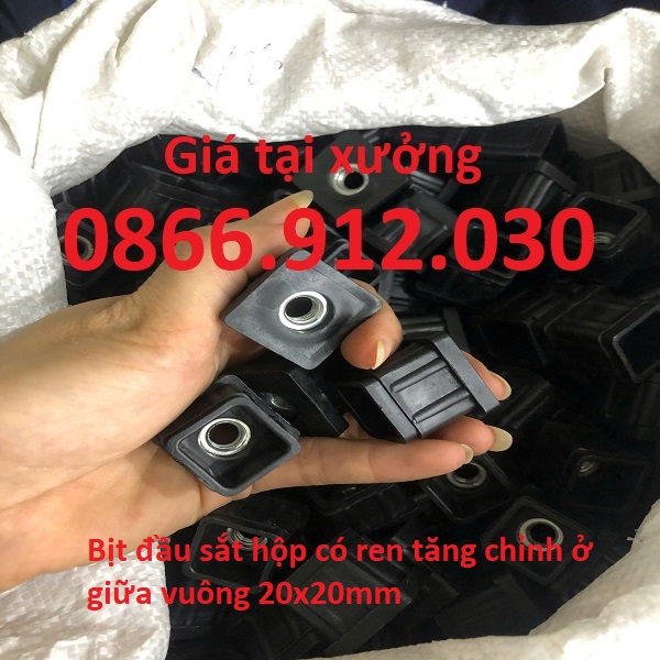Các loại nút nhựa bịt đầu sắt hộp vuông 20x20mm 