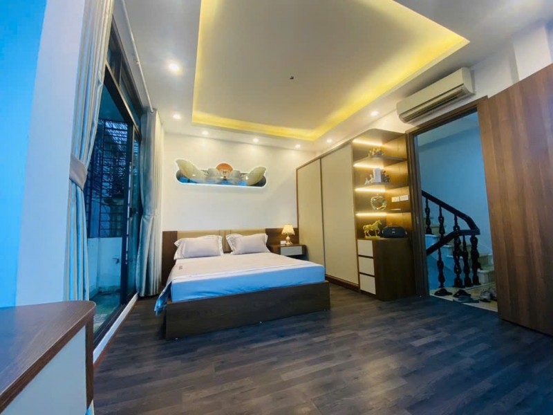 NHÀ HIẾM NGÕ 21 LÊ VĂN LƯƠNG NGÕ THÔNG TRƯỚC NHÀ THOÁNG SÁNG, KINH DOANH NHỎ, GIÁ 7 TỶ.