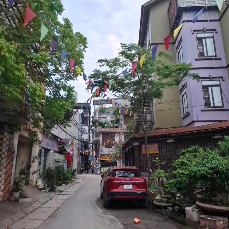 NGÕ THÔNG, Ô TÔ TRÁNH KINH DOANH PHỐ VƯƠNG THỪA VŨ CHỦ THIỆN CHÍ BÁN, GIÁ 12.8 TỶ.