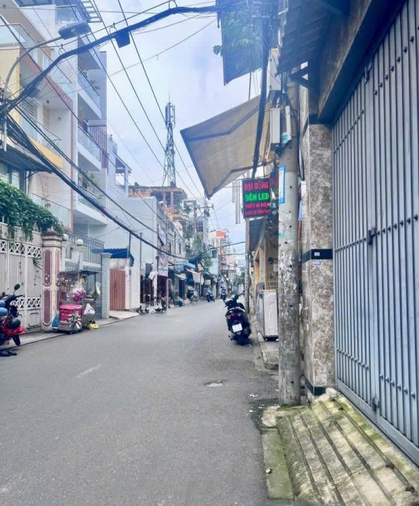 **Bán nhà 4 tầng mặt tiền Sơn Hưng** phường 12 Tân Bình (5*35) chỉ 14 tỷ