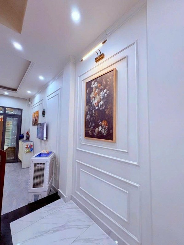 **Bán nhà HXH Âu Cơ** phường 10, Tân Bình; 4x10 (4 tầng) chỉ 6 tỷ