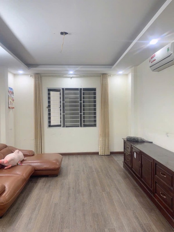 Bán Nhà Khuyến Lương Hoàng Mai 34m 5 Tầng 4 Phòng Sổ Đỏ Giá 5.08 Tỷ