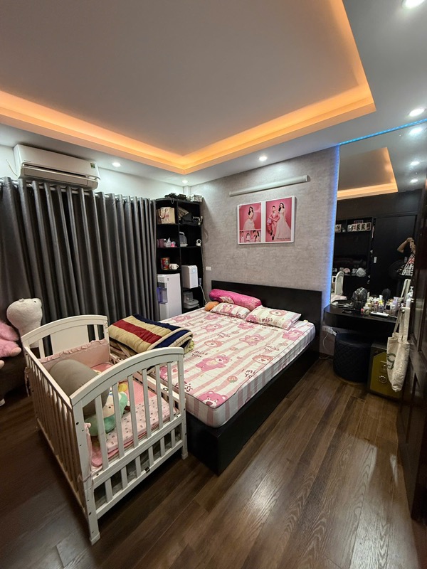 Bán nhà Trương Định gần Tân Mai ngõ nông ba gác tận cửa bay nhanh 33m2 giá 6.8 tỷ