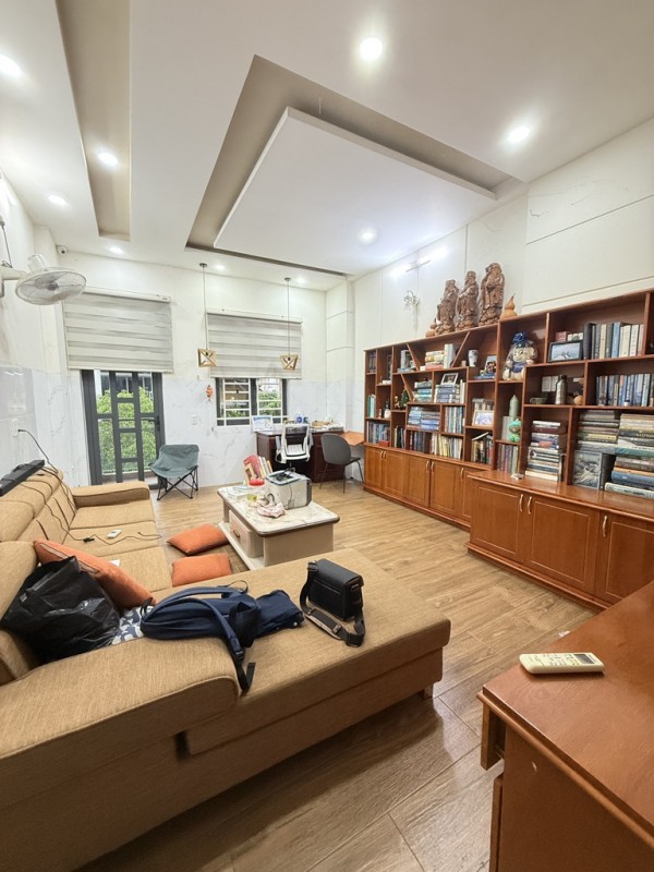 HIẾM CĂN 2 -  VỊ TRÍ VIP – M.ẶT TI.ỀN ĐẸP  – TÂN PHÚ - 5 TẦNG - NỘI THẤT XỊN - 76M2.