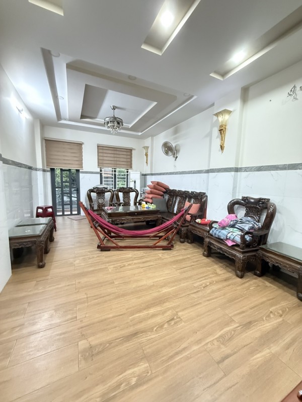 HIẾM CĂN 2 -  VỊ TRÍ VIP – M.ẶT TI.ỀN ĐẸP  – TÂN PHÚ - 5 TẦNG - NỘI THẤT XỊN - 76M2.