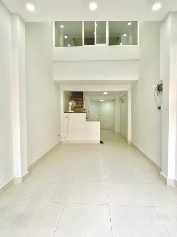 Mặt tiền 6 TẦNG - 29M2 - QUẬN 10