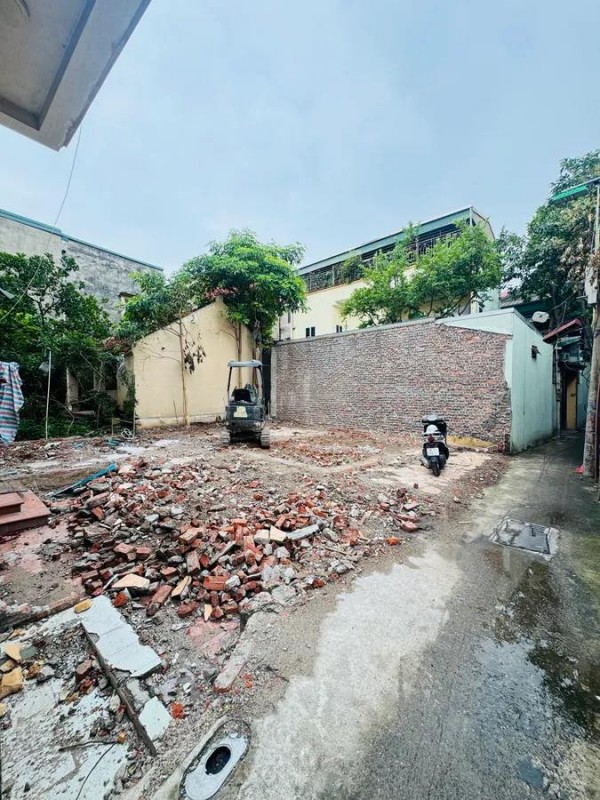 Bán Gấp Lô Đất Phố Nguyễn Văn Linh 80m2, MT 8m Vài Bước Ra Mặt Phố, Giá ĐầuTư 7 Tỷ