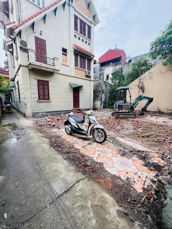Bán Gấp Lô Đất Phố Nguyễn Văn Linh 80m2, MT 8m Vài Bước Ra Mặt Phố, Giá ĐầuTư 7 Tỷ