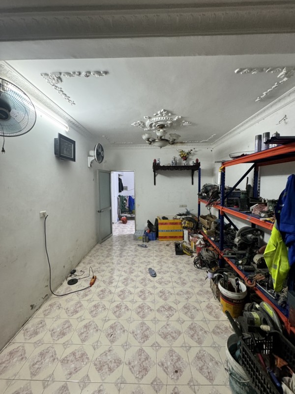 Bán căn hộ Tầng 1 ngõ 208 Giải Phóng, 90m 2N1VS, kinh doanh tốt,  Giá 6,95 tỷ