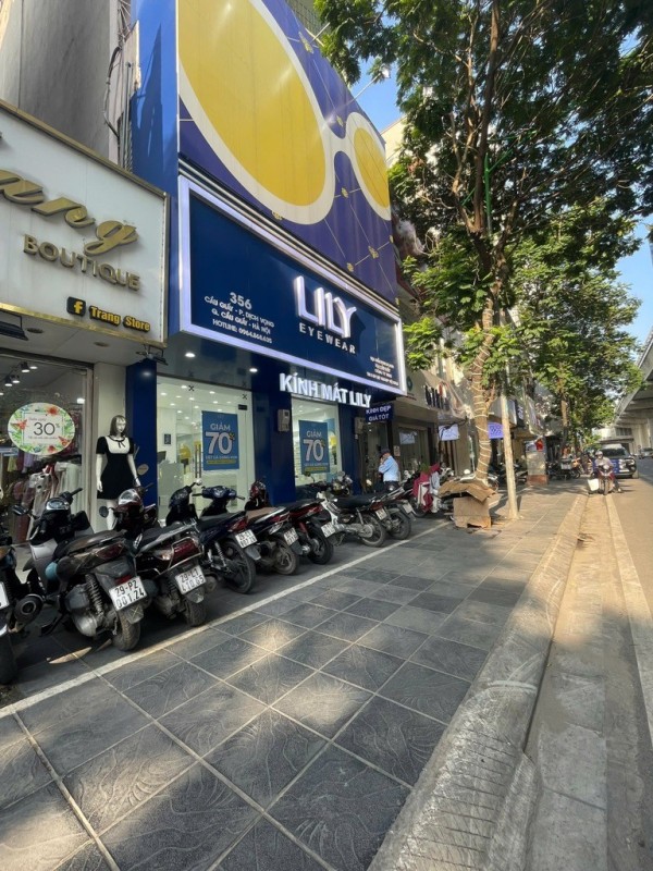 MẶT PHỐ CẦU GIẤY – 2 MẶT TIỀN – THANG MÁY – KINH DOANH ĐỈNH