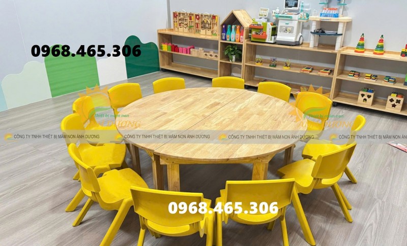 Bàn tròn gỗ mầm non, bàn gỗ tròn mầm non chất lượng cao