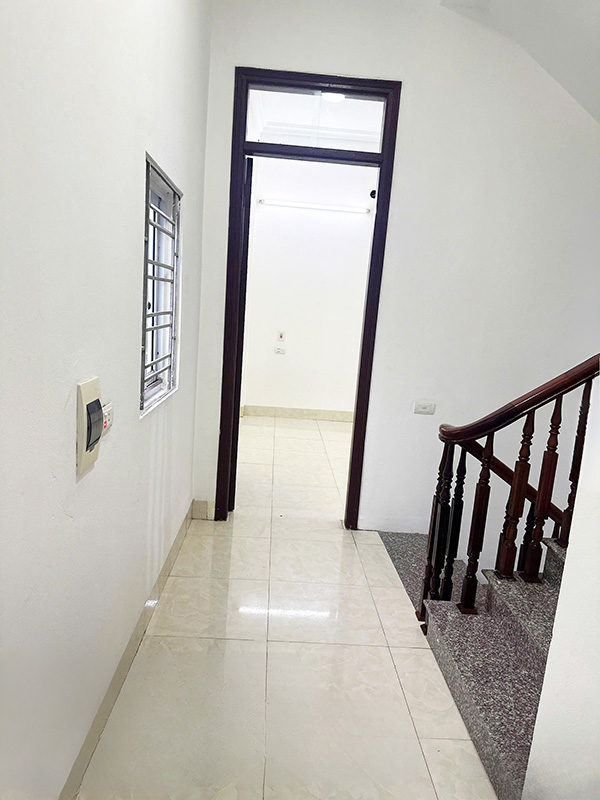 Bán nhà 4 tầng Tả Thanh Oai, Thanh Trì, Hà Nội, mặt tiền 5 m, chỉ 6.4 tỷ