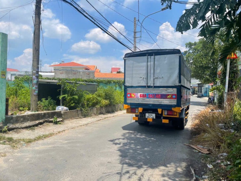 Lô đất Mặt tiền đường 10m, 738m2, ngang 14m, Phước Long B, Quận 9, 37.5 tỷ