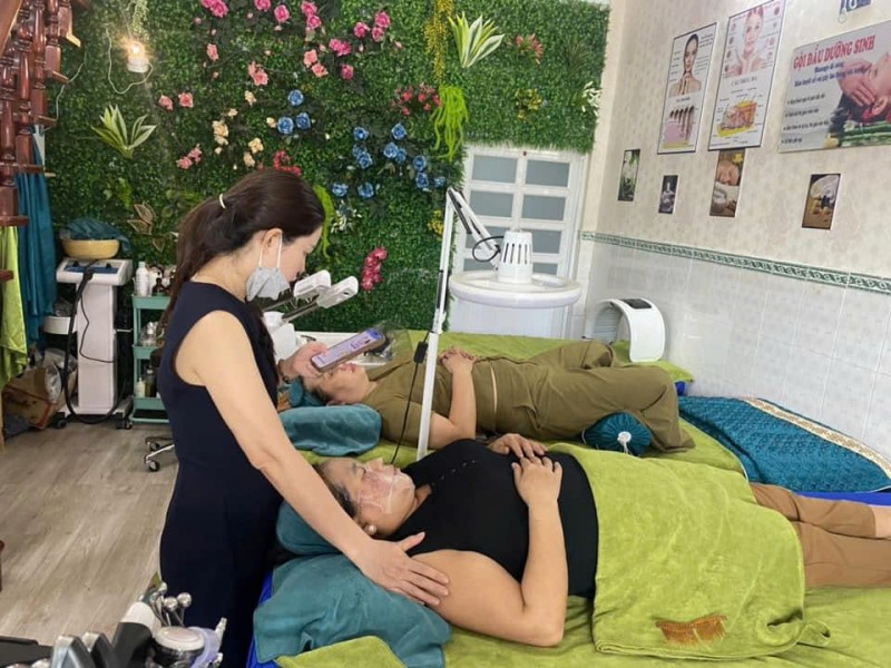 CHÍNH CHỦ CẦN SANG GẤP TIỆM SPA – VỊ TRÍ ĐẸP, TRANG THIẾT BỊ MỚI, GIÁ TỐT