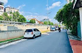 Bán  nhà mặt đường Âu Cơ 968m2 Quận Tây Hồ. giá đầu tư